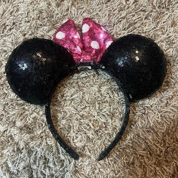 Sparkly Disneyland Minnie Mouse Ears - Picture 3 of 3
